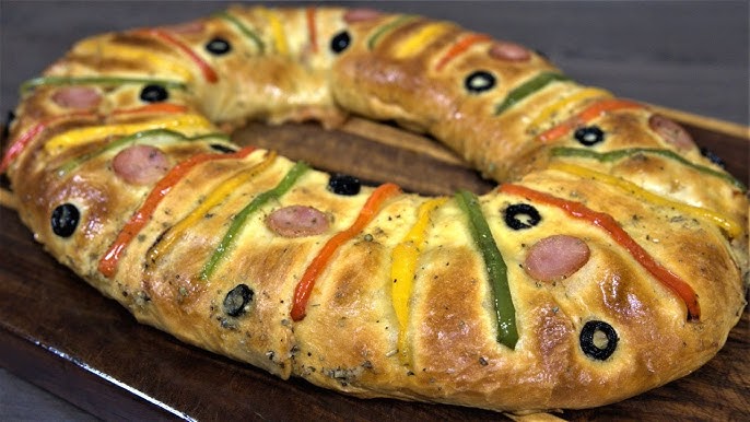 Pizza de mozzarella em formato rosquinha